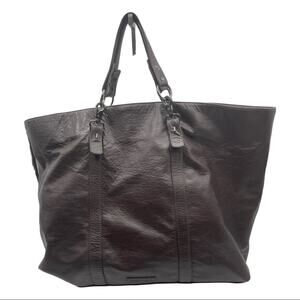 bcbgmaxazria style gsz260bz brown leather weekender travel bag